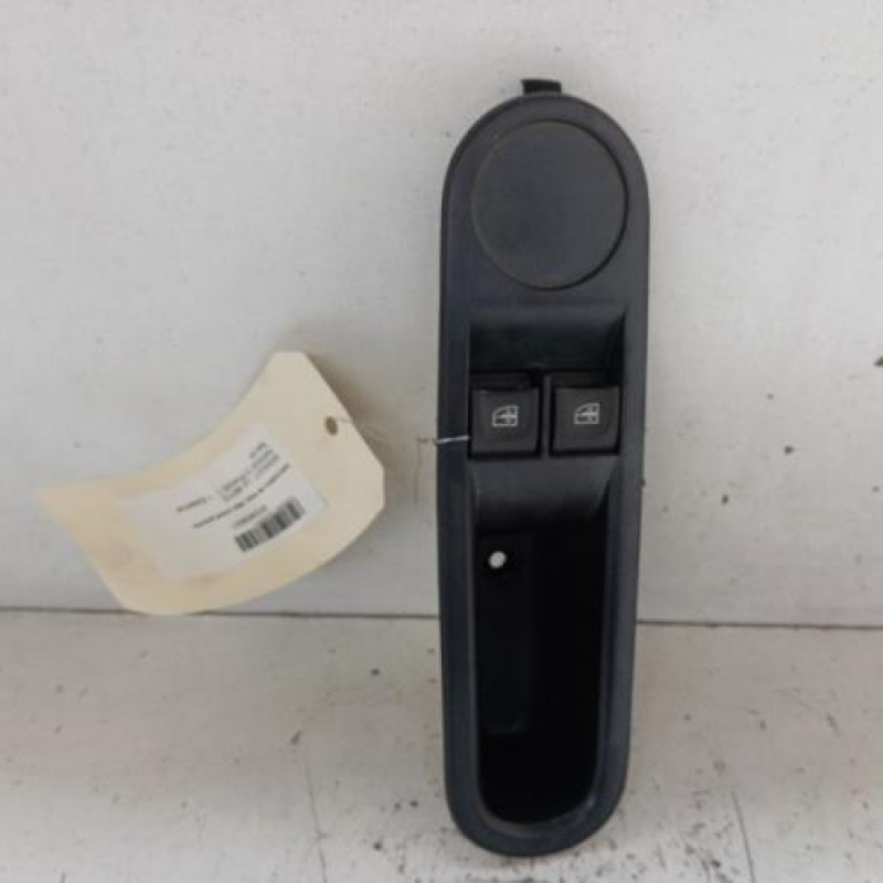 Interrupteur de leve vitre avant gauche RENAULT TWINGO 3