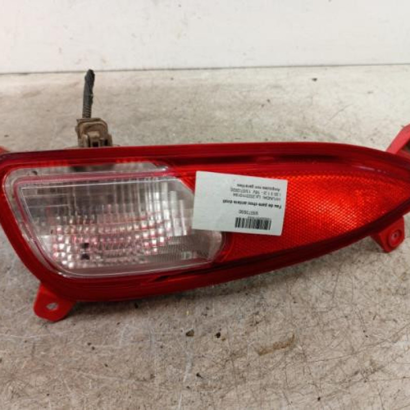 Feu de pare choc arriere droit HYUNDAI I 20 3 Feu de pare choc arriere droit HYUNDAI I 20 3