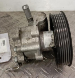 Pompe de direction BMW X1 E84 Photo n°1