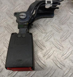 Attache ceinture arriere droit PEUGEOT 308 2 SW