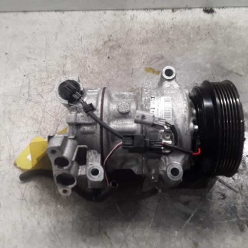Compresseur clim RENAULT MEGANE 4 Compresseur clim RENAULT MEGANE 4