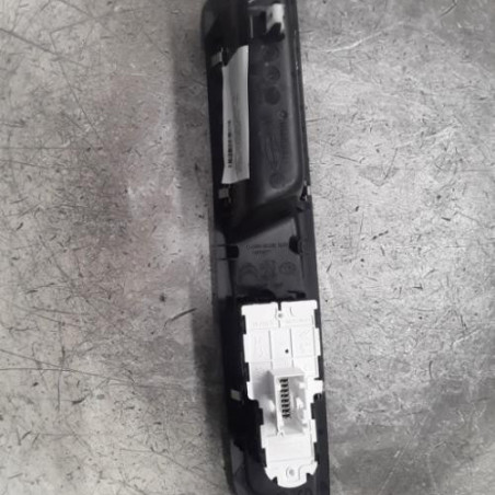 Interrupteur de leve vitre avant gauche OPEL VIVARO 3