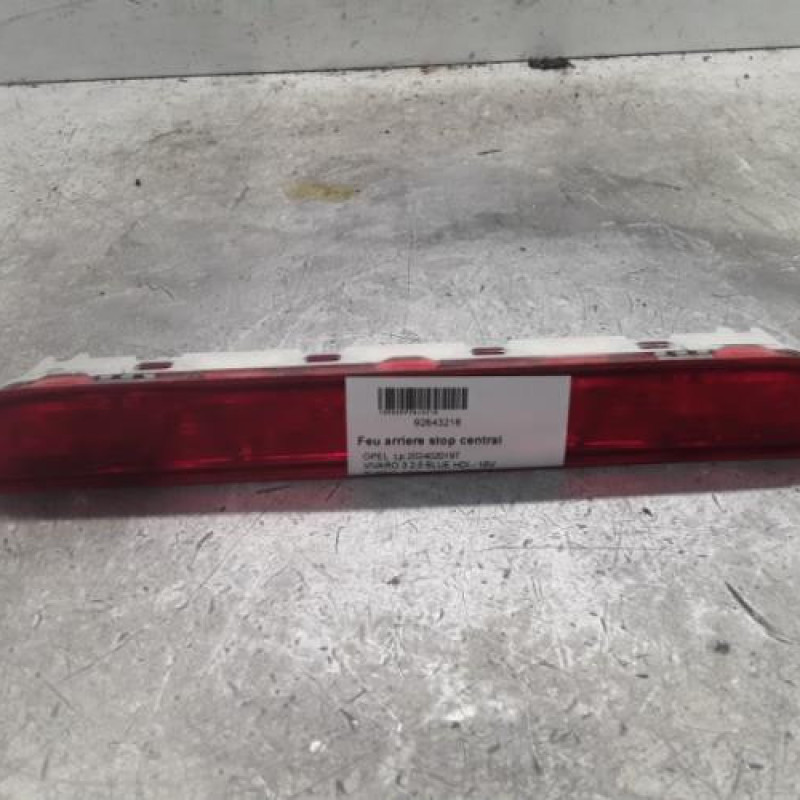 Feu arriere stop central OPEL VIVARO 3 Feu arriere stop central OPEL VIVARO 3