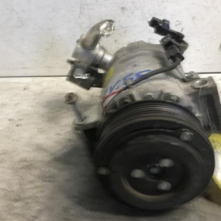 Compresseur clim FORD FOCUS 3 Photo n°1