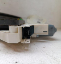 Leve vitre electrique arriere droit AUDI A1 1 Photo n°4