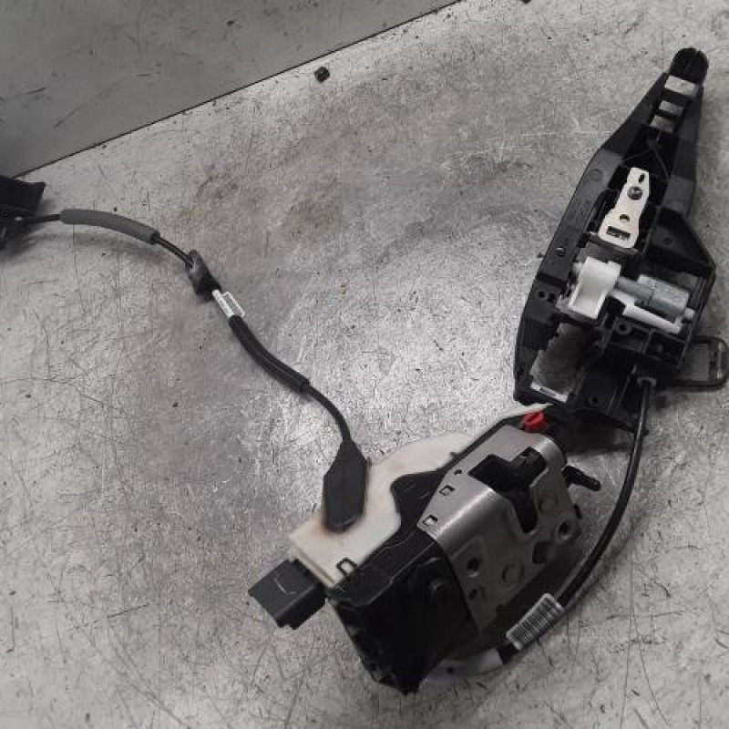 Serrure arriere droit PEUGEOT 2008 1 Serrure arriere droit PEUGEOT 2008 1