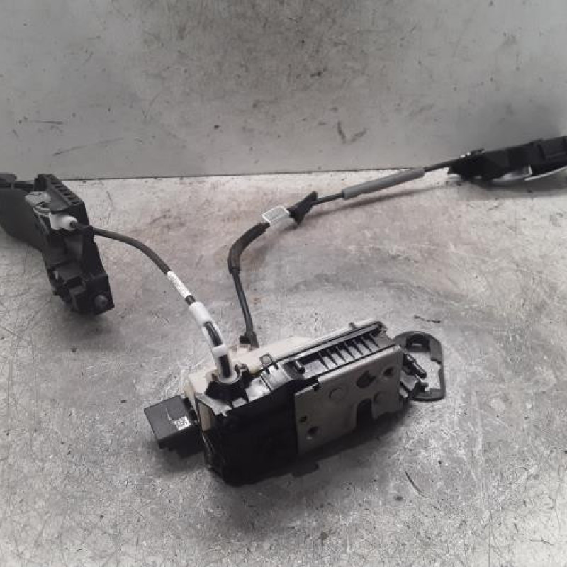 Serrure arriere gauche PEUGEOT 2008 1 Serrure arriere gauche PEUGEOT 2008 1
