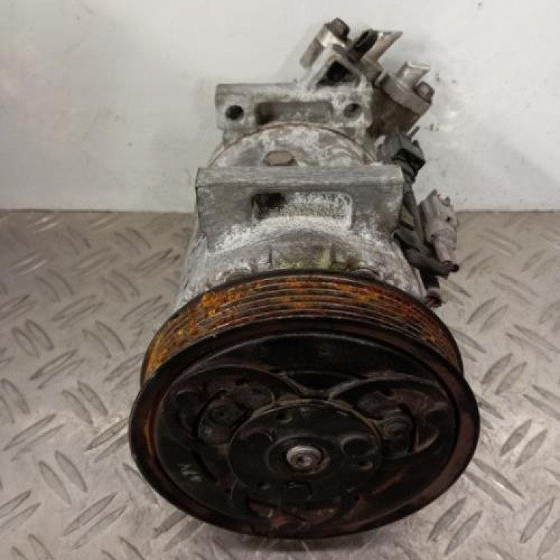Compresseur clim RENAULT CLIO 4 Compresseur clim RENAULT CLIO 4