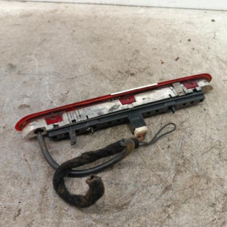 Feu arriere stop central FIAT GRANDE PUNTO