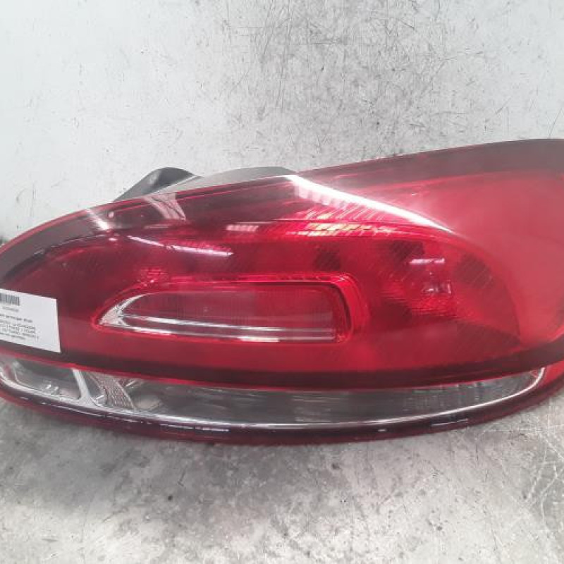Feu arriere principal droit (feux) VOLKSWAGEN SCIROCCO 3 Feu arriere principal droit (feux) VOLKSWAGEN SCIROCCO 3