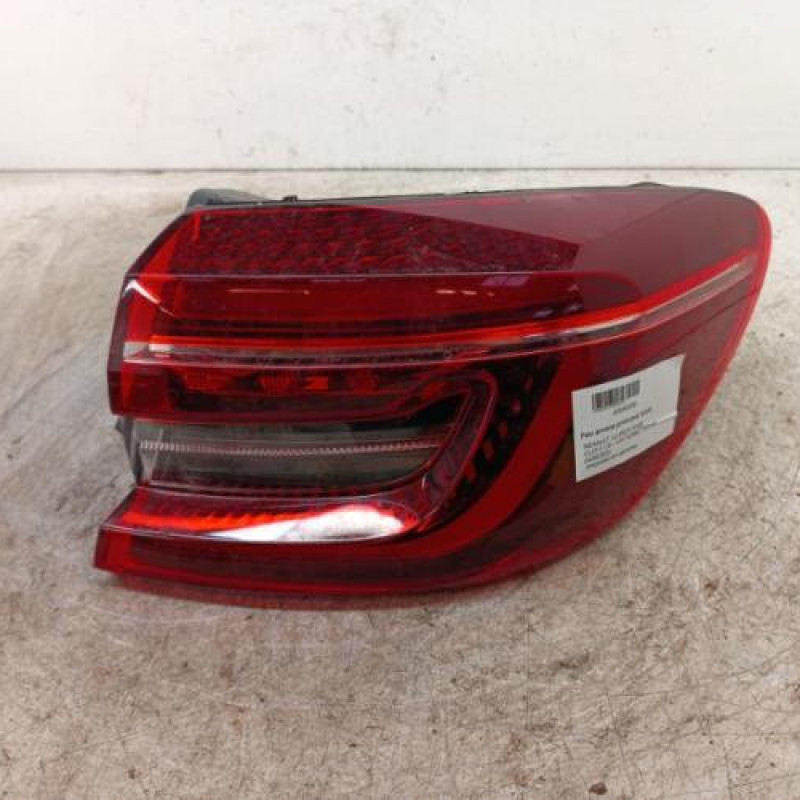 Feu arriere principal droit (feux) RENAULT CLIO 5 Feu arriere principal droit (feux) RENAULT CLIO 5