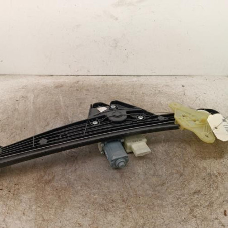Leve vitre electrique avant droit RENAULT CLIO 5 Photo n°1