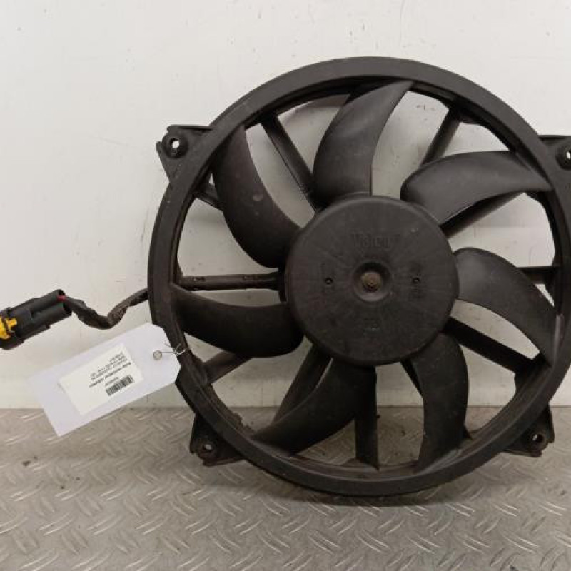 Moto ventilateur radiateur PEUGEOT 3008 1 Moto ventilateur radiateur PEUGEOT 3008 1