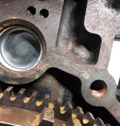 Moteur RENAULT CLIO 3 Photo n°5