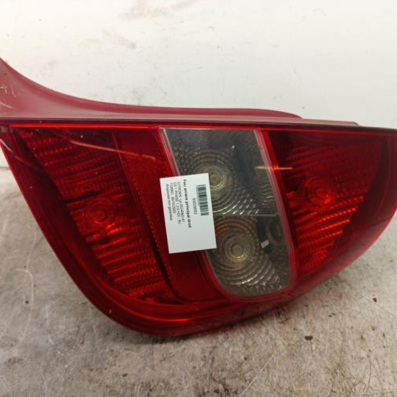 Feu arriere principal droit (feux) CITROEN C5 1 Feu arriere principal droit (feux) CITROEN C5 1