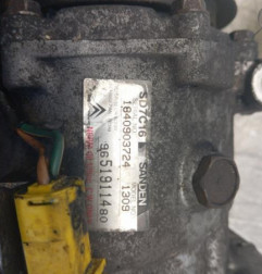 Compresseur clim PEUGEOT 307 Photo n°4