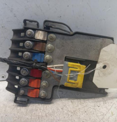 Porte fusible CITROEN BERLINGO 2 Photo n°1