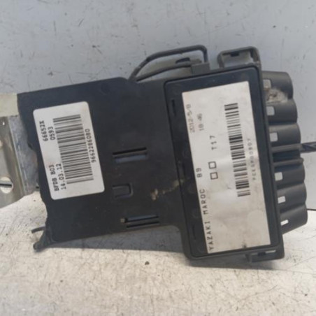 Porte fusible CITROEN BERLINGO 2