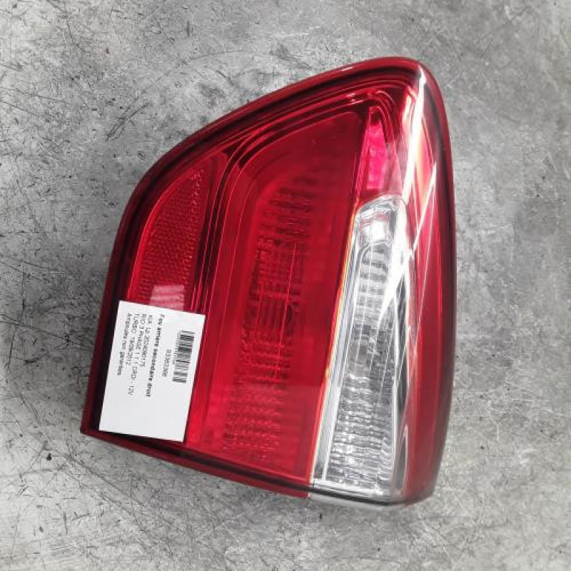 Feu arriere secondaire droit (feux) KIA RIO 3 Feu arriere secondaire droit (feux) KIA RIO 3