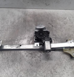 Leve vitre electrique avant droit RENAULT CLIO 4 Photo n°1
