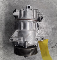 Compresseur clim RENAULT CLIO 4 Photo n°1