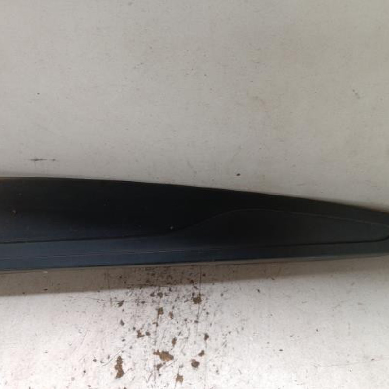 Baguette de porte arriere gauche  RENAULT CLIO 4