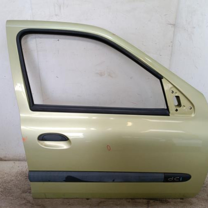 Porte avant droit RENAULT CLIO 2 Porte avant droit RENAULT CLIO 2