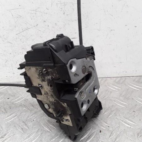 Serrure arriere droit RENAULT CLIO 3