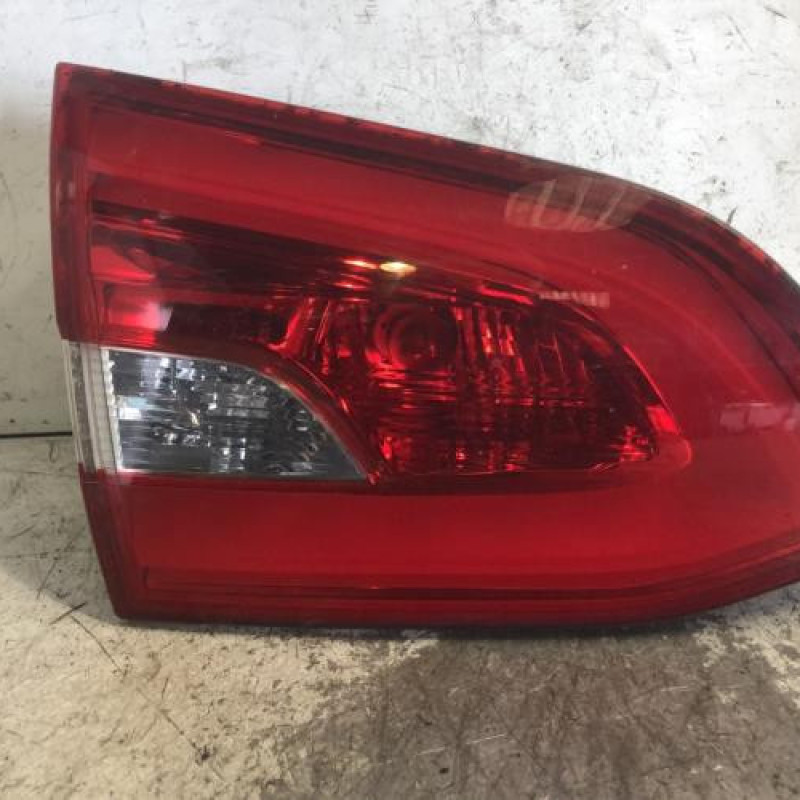 Feu arriere secondaire gauche (feux) PEUGEOT 308 2 SW Feu arriere secondaire gauche (feux) PEUGEOT 308 2 SW