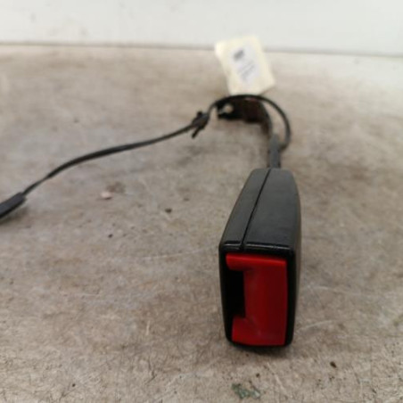Attache ceinture avant gauche VOLKSWAGEN PASSAT 6 Photo n°1