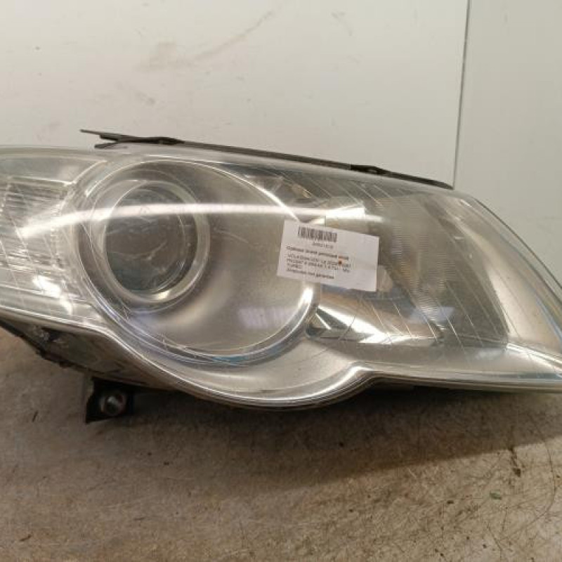 Optique avant principal droit (feux)(phare) VOLKSWAGEN PASSAT 6