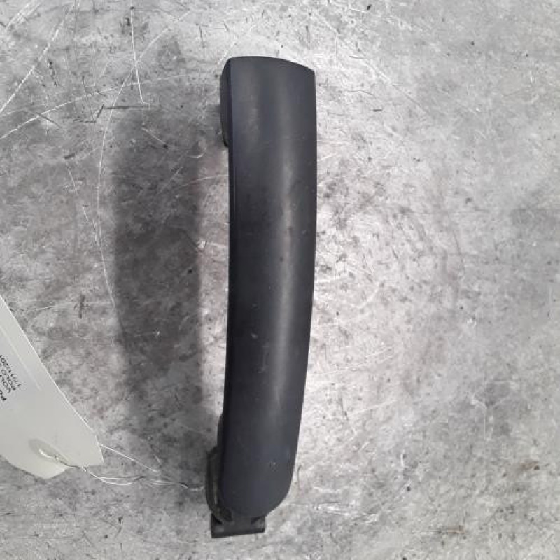 Poignee porte avant gauche VOLKSWAGEN POLO 5