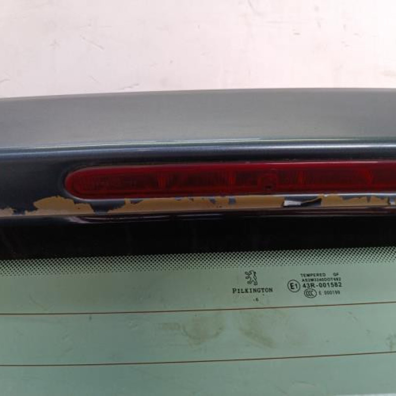 Malle/Hayon arriere PEUGEOT 206