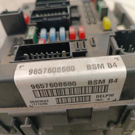 Boitier servitude moteur (BSM) PEUGEOT 206