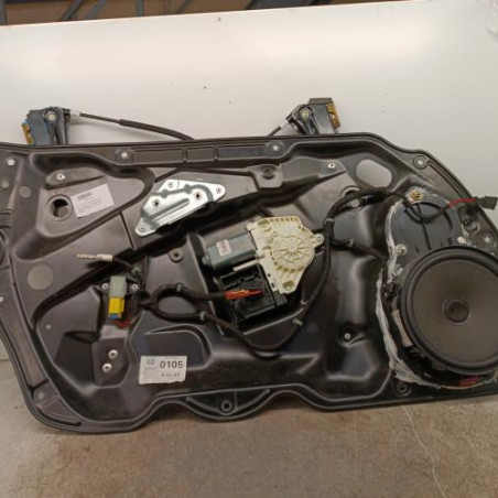 Leve vitre electrique avant gauche VOLKSWAGEN PASSAT 6 Photo n°1