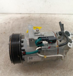 Compresseur clim RENAULT CLIO 5 Photo n°4