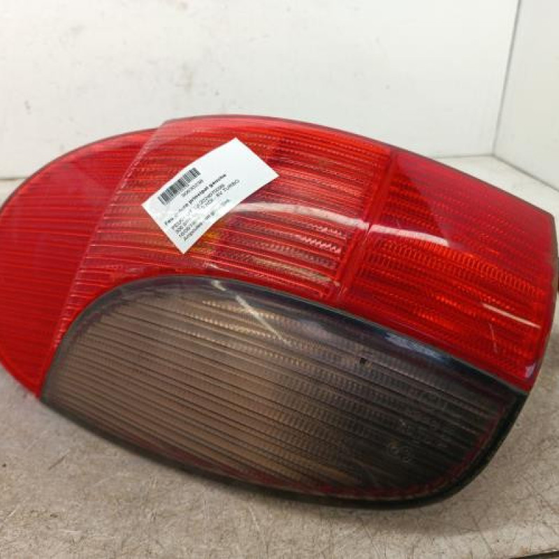 Feu arriere principal gauche (feux) PEUGEOT 306 Feu arriere principal gauche (feux) PEUGEOT 306